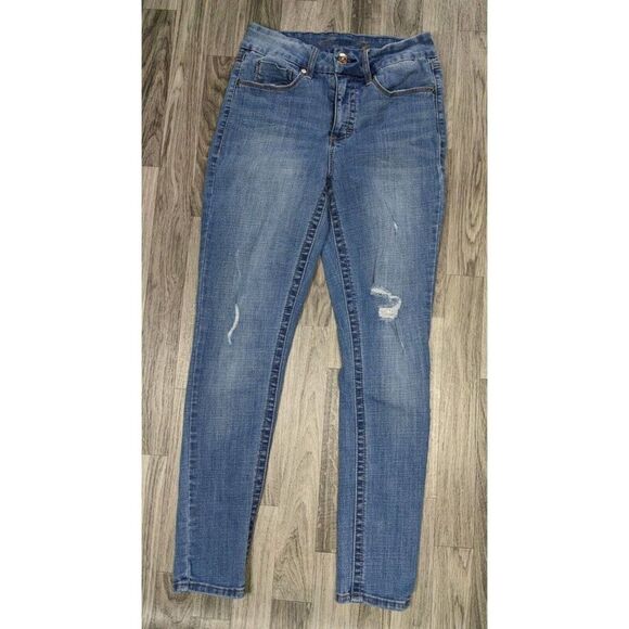 Seven 7 Womens Size 6 Distressed Tummyless High Rise Skinny Denim Blue Jeans - Picture 1 of 14